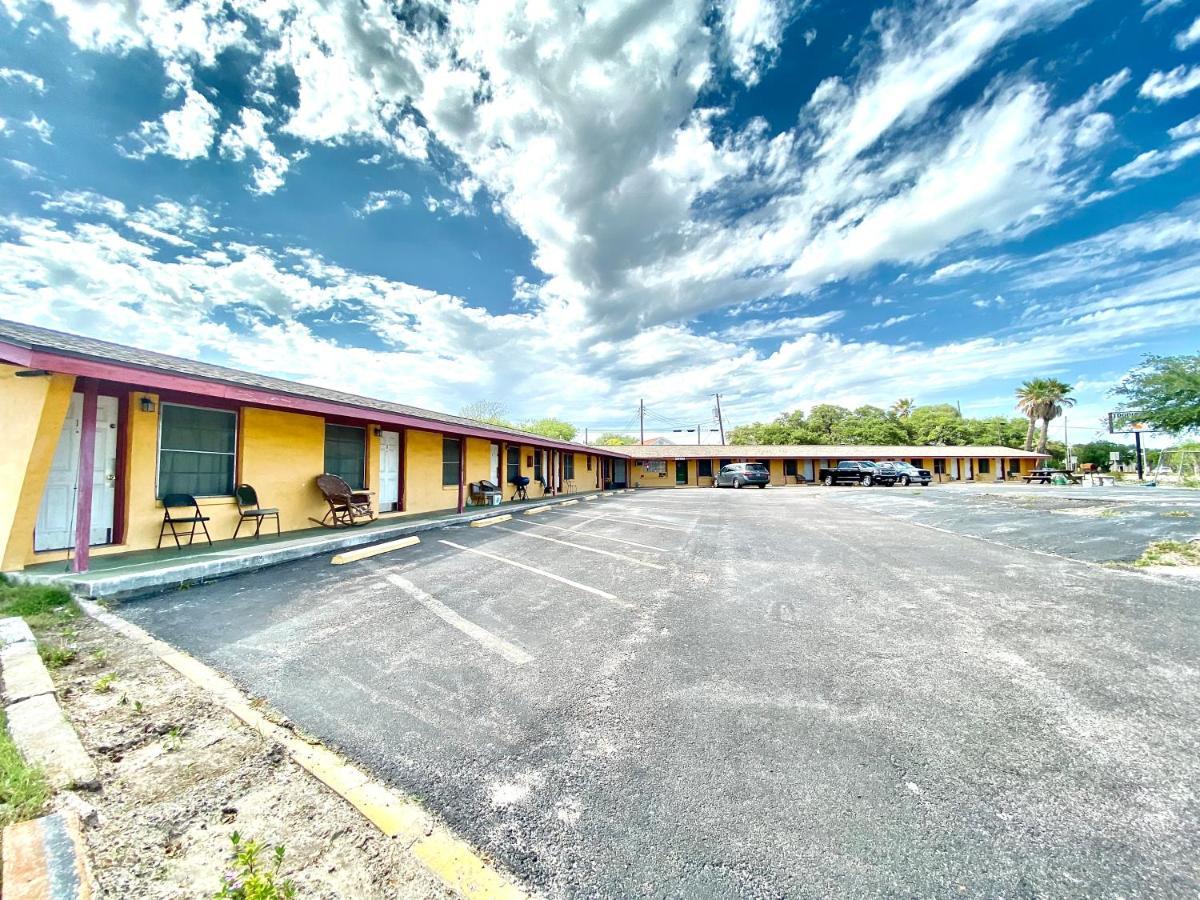 Tropic Motel Aransas Pass Dış mekan fotoğraf